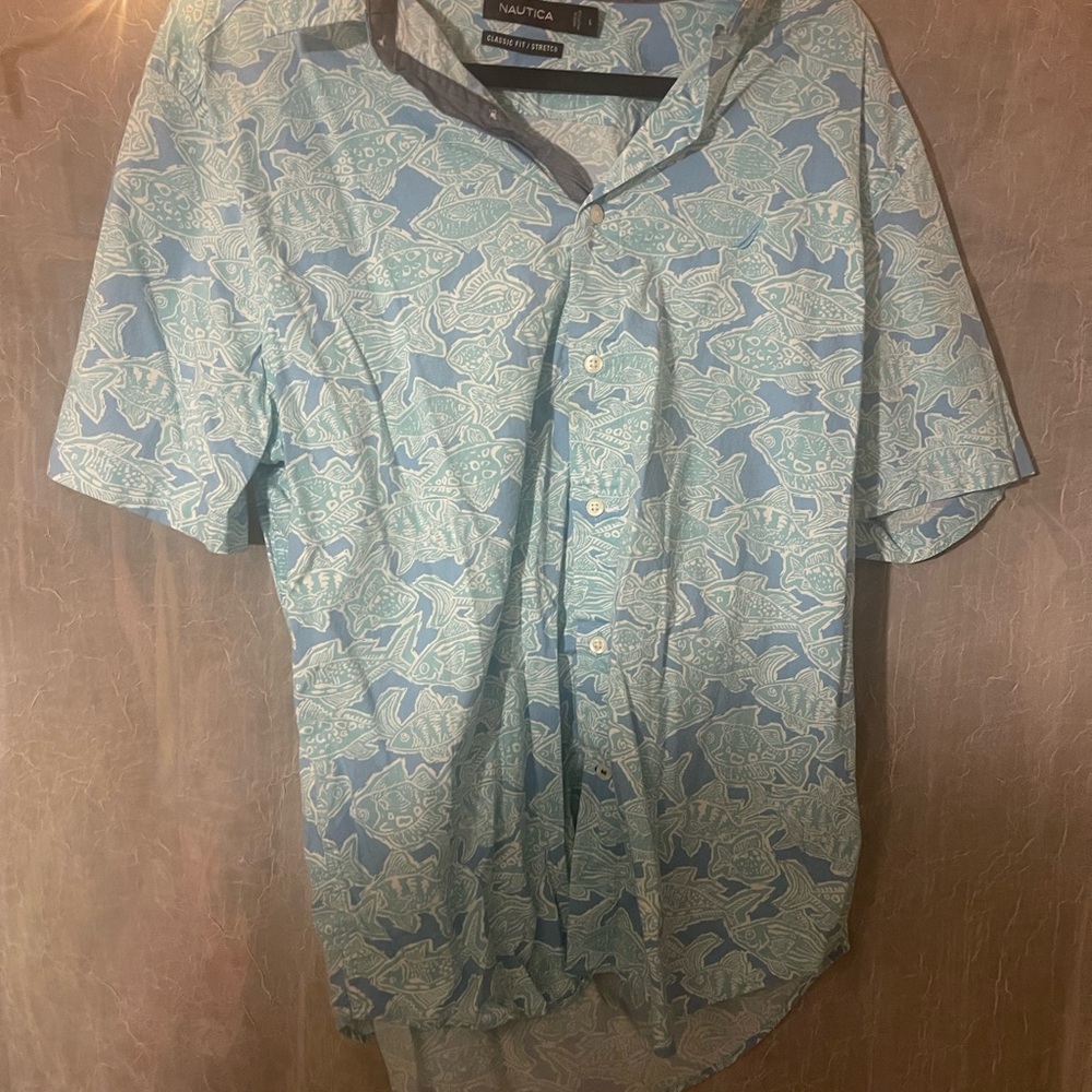 Nautica Men's Light Blue Patterned Shirt